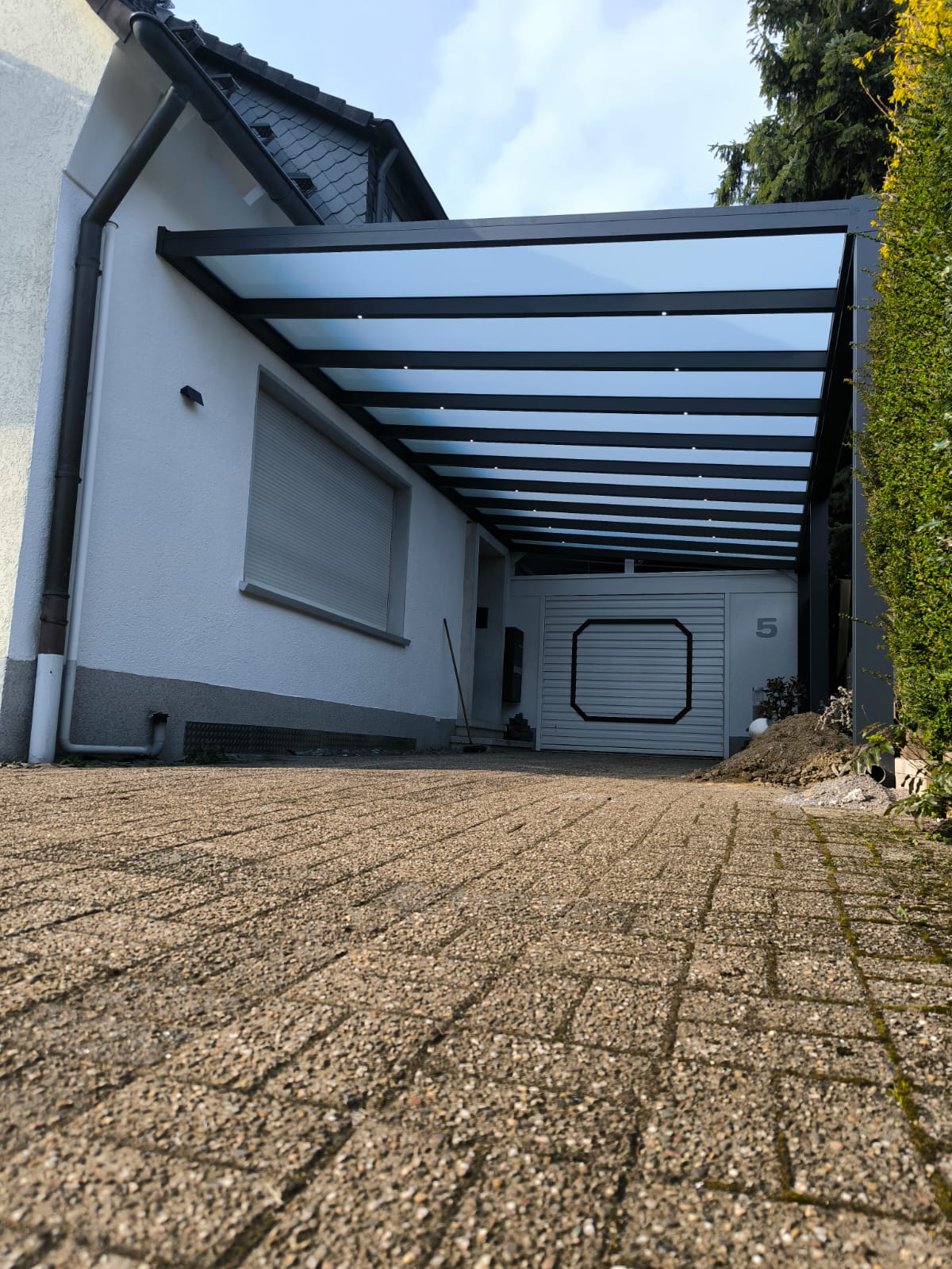 Carport